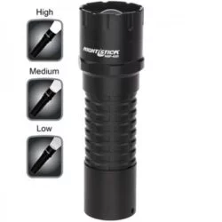 Adjustable Beam Flashlight – 3 AAA by Nightstick
